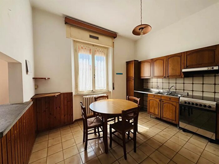 Appartamento con 6 locali in vendita in San Vincenzo