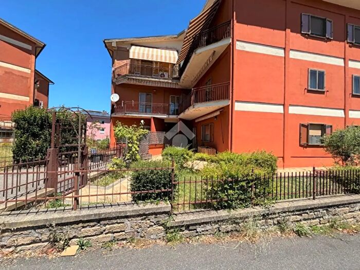 Appartamento quadrilocale in vendita in Via dell'Olmo, Grotte Di Castro