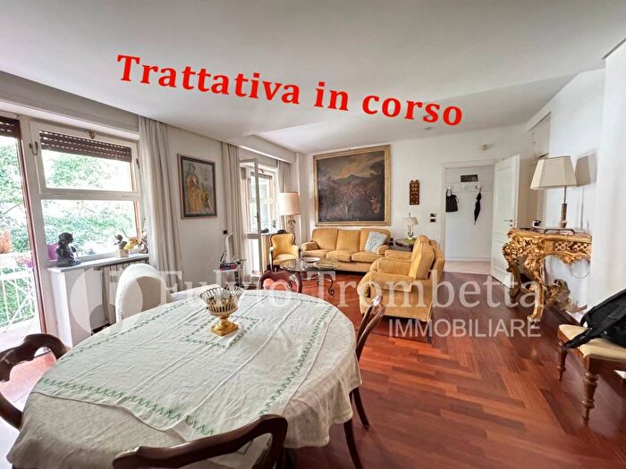 Appartamento trilocale in affitto in Via Posillipo, Posillipo, Napoli