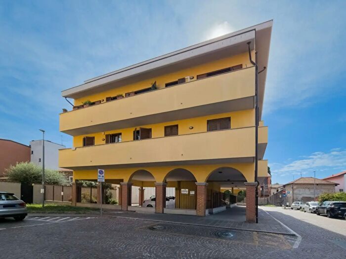 Appartamento bilocale in vendita in Conte Camillo Benso di Cavour C, San Giorgio Su Legnano