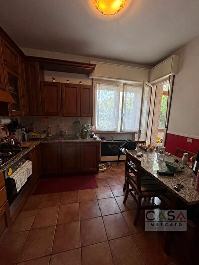 Appartamento trilocale in vendita in Viale della Libertà, Pordenone