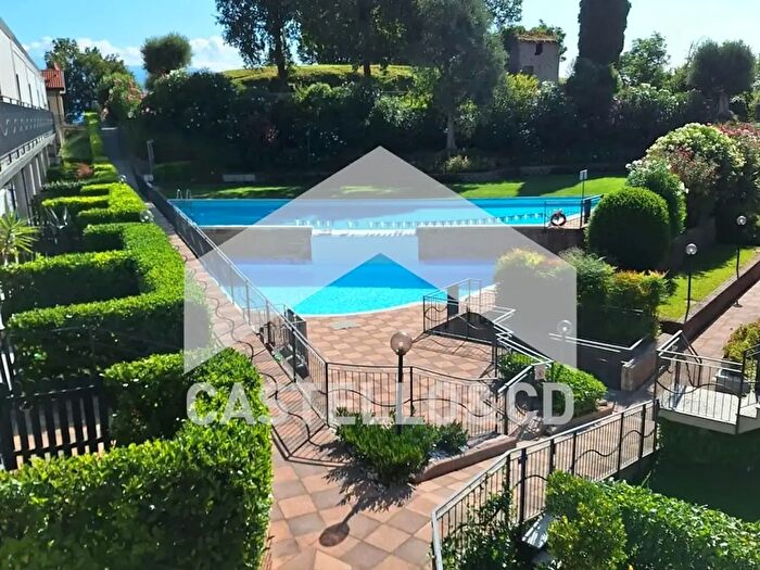Appartamento bilocale in affitto in Via XX Settembre, Manerba Del Garda