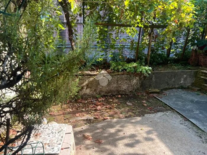 Casa bilocale in vendita in Viale G G Sforza, Abbiategrasso