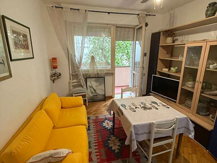 Appartamento bilocale in affitto in Via Rinchiosa, Marina di Carrara, Carrara