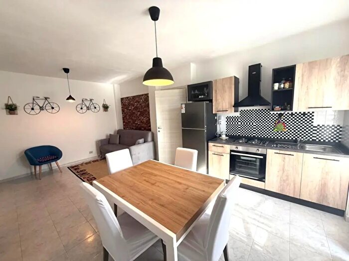 Appartamento trilocale in vendita in Aulla