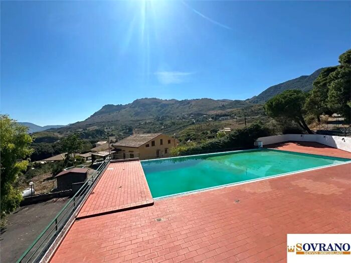 Casa bilocale in vendita in Monreale