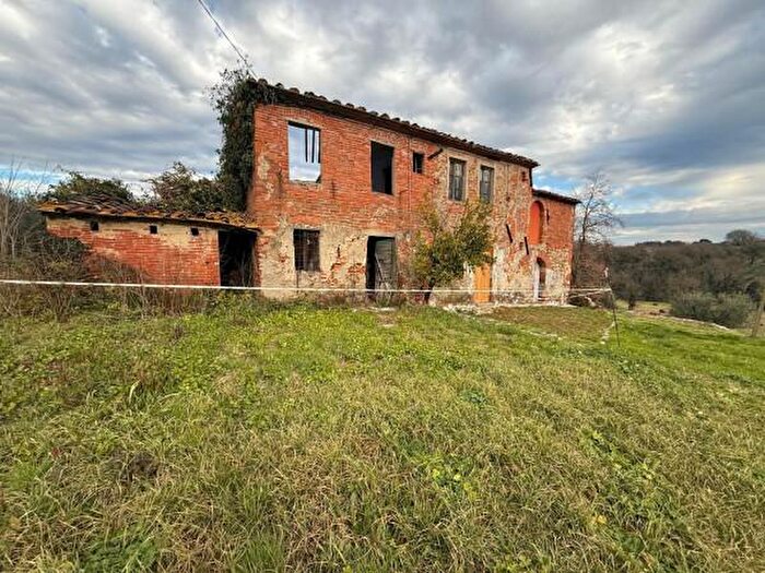 Casa con 6 locali in vendita in Corte Porta Fiorentina, Montecarlo