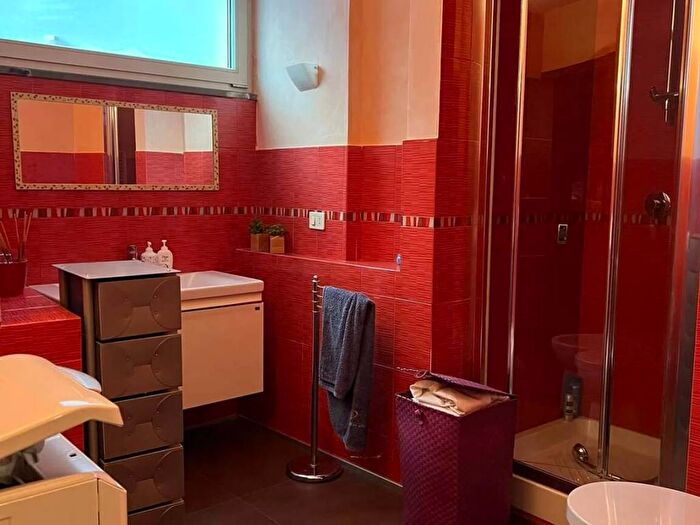 Appartamento con 5 locali in affitto in Viale FCavallotti, Porto San Giorgio