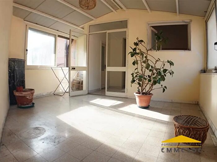 Appartamento con 5 locali in vendita in Carrara