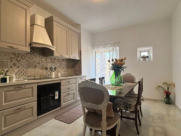 Appartamento bilocale in affitto in Via Umberto I, Centro, Sezze