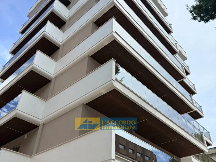 Appartamento quadrilocale in affitto in Via Colonnetta, Chieti