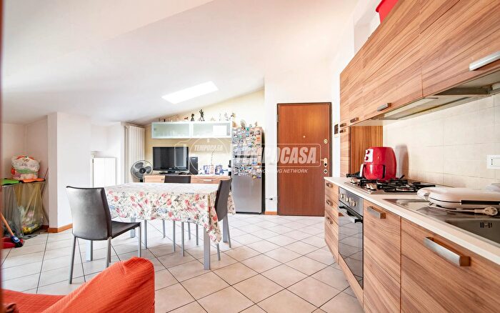 Appartamento bilocale in vendita in Via Geromina, Treviglio