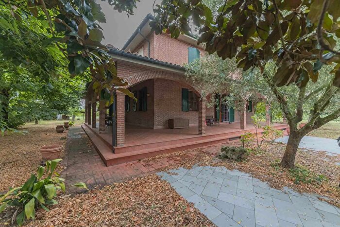 Casa con 6 locali in vendita in Via Borre, Pieve Di Cento