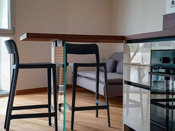 Appartamento bilocale in affitto in Via Roma, Centro, Arcore