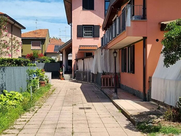 Appartamento quadrilocale in vendita in Cologno Monzese