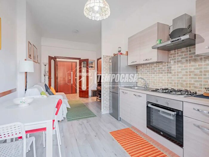 Appartamento bilocale in vendita in Via Saturno Palaz, Ladispoli