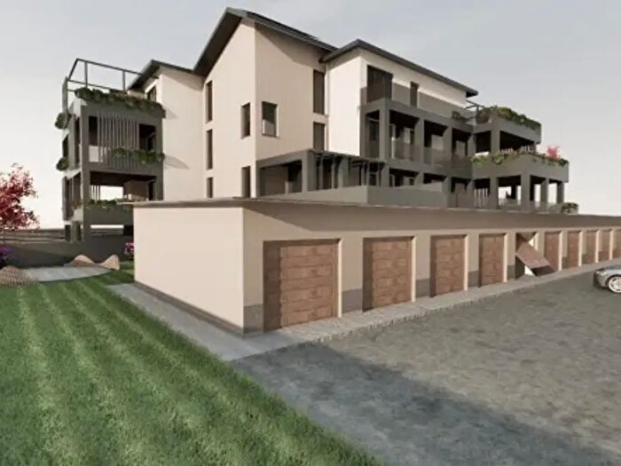 Case in Vendita e in Affitto - 2