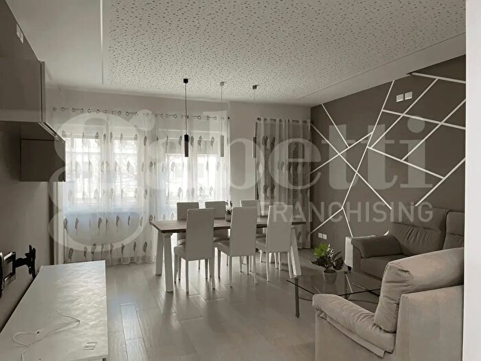 Appartamento monolocale in affitto in Via Montereale, Pordenone