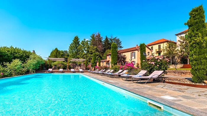 Casa in vendita in Piazza IV Novembre, Grognardo