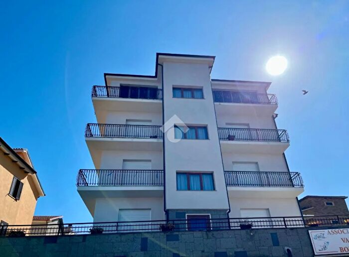 Appartamento con 5 locali in vendita in Via del Piano, Bomarzo