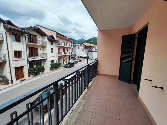 Appartamento bilocale in affitto in Via Michelangelo Cianciulli, Montella