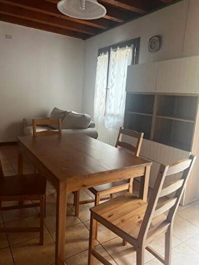 Casa trilocale in affitto in Via Roma, Aviano Castello, Aviano