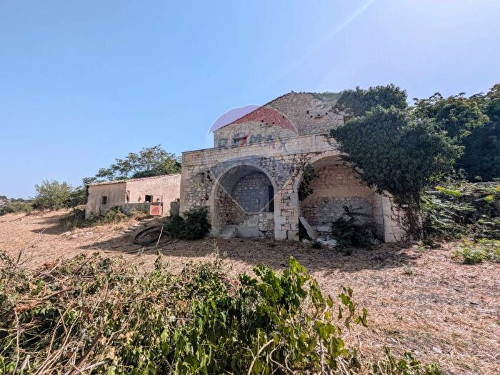 Casa con 6 locali in vendita in CONTRADA RENNA, Puntarazzi Pozzillo, Ragusa
