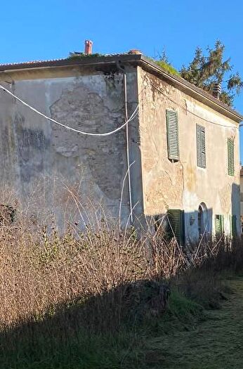 Casa quadrilocale in vendita in Ponsacco