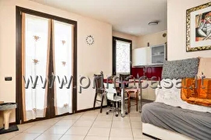 Appartamento bilocale in vendita in Via di Mezzo, Zevio