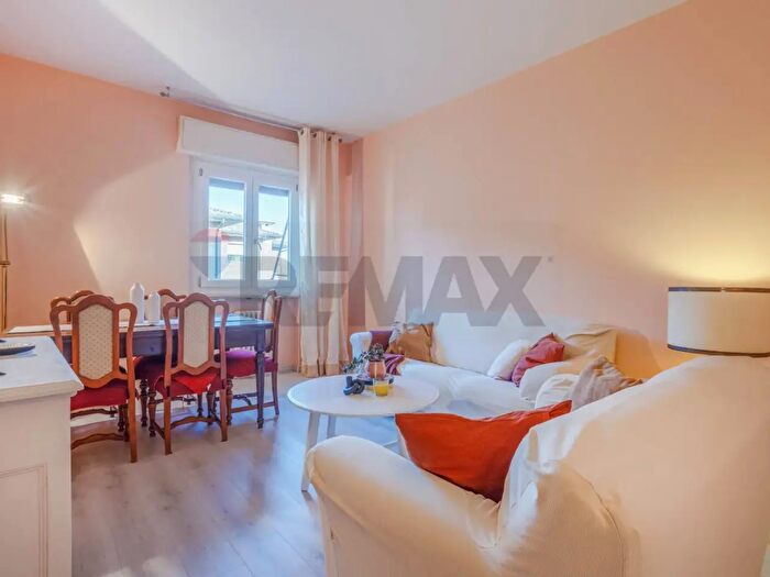 Appartamento trilocale in vendita in Via Marmolada, Parma