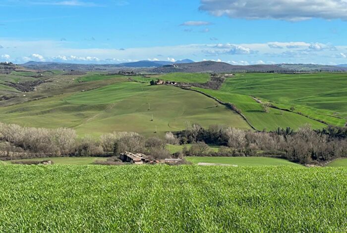 Casa in vendita in Montalcino