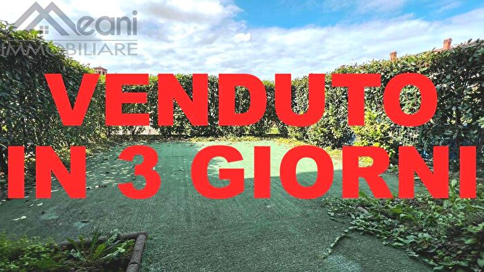 Appartamento bilocale in vendita in Via Anna Frank, Landriano