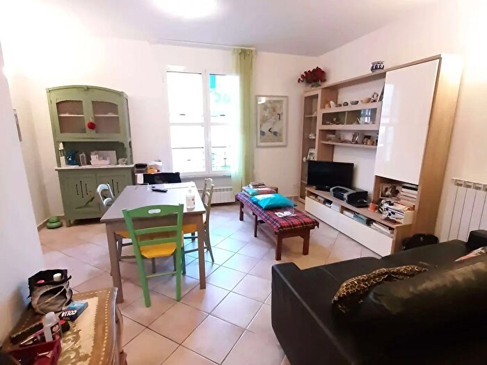 Appartamento quadrilocale in vendita in Via Caniparola, Fosdinovo