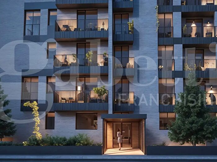 Appartamento trilocale in vendita in Via Martiri di Monte Sole, Bologna