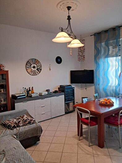 Appartamento quadrilocale in vendita in Cascina