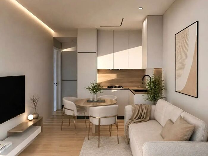 Appartamento trilocale in vendita in Via Bartolomeo Gosio, Roma