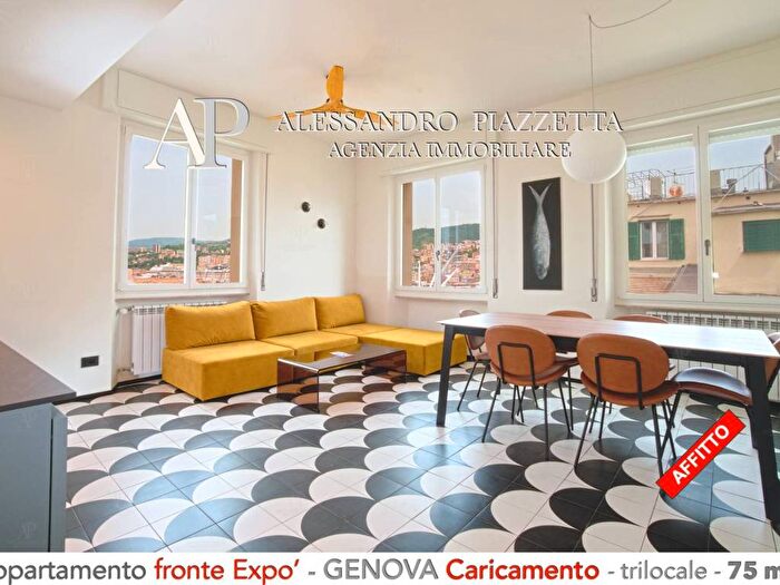 Appartamento trilocale in affitto in Molo, Genova