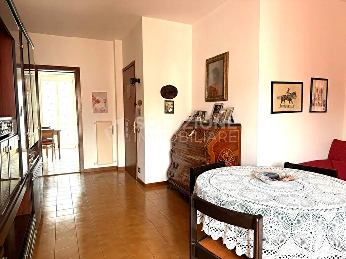 Appartamento trilocale in vendita in Via Giuseppe Verdi, Leffe