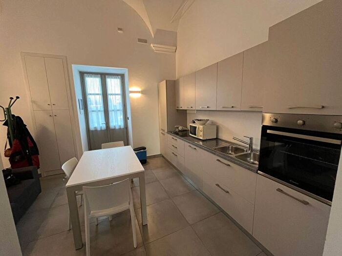 Appartamento bilocale in affitto in Via Roma, Centro, Cherasco