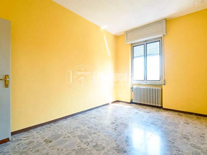 Appartamento trilocale in vendita in Via Cadore, Cremona