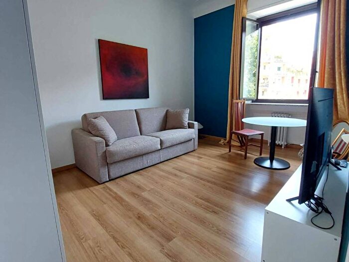 Appartamento bilocale in affitto in Corso Lodi, Corvetto, Milano