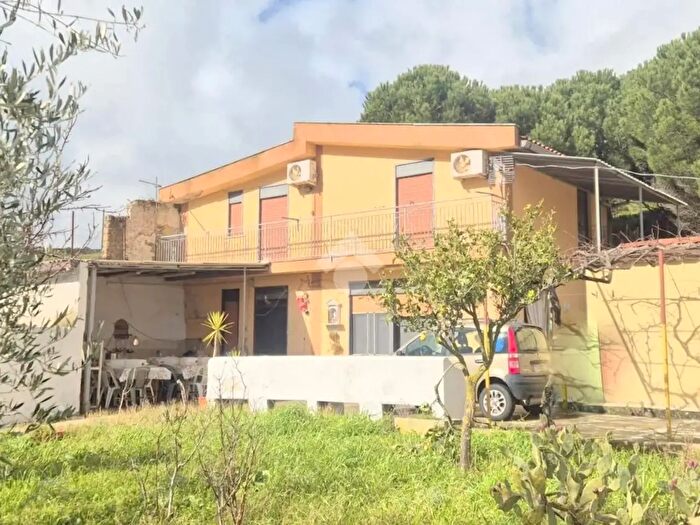 Casa quadrilocale in vendita in Via Esterna Renda, Monreale