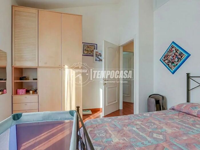 Casa con 6 locali in vendita in Via Silvio Pellico, Castelletto Sopra Ticino