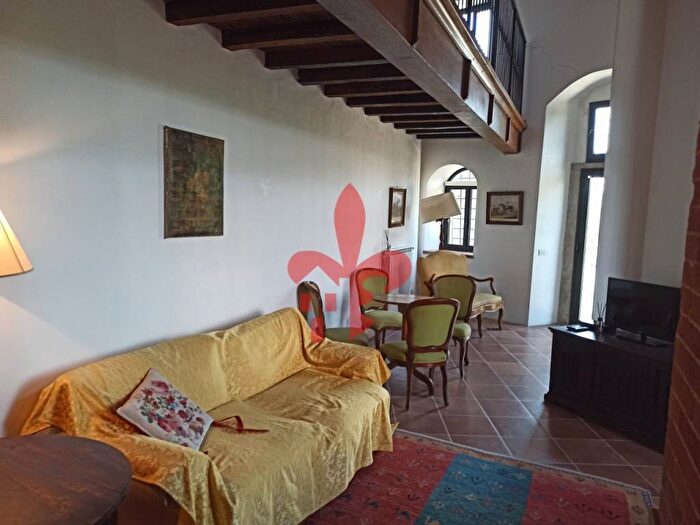 Appartamento quadrilocale in affitto in Via delle Caldine, Fiesole
