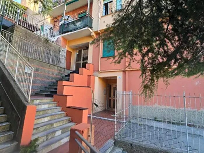 Appartamento bilocale in vendita in Via del Manzasco, Genova