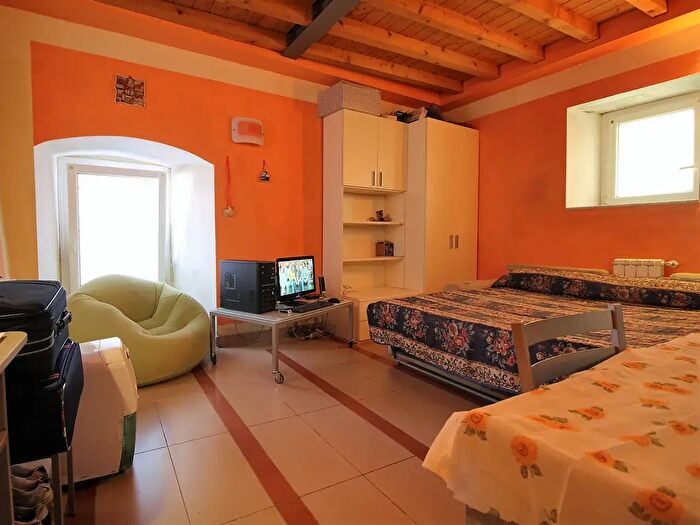 Appartamento monolocale in vendita in Via Provinciale, Castelnuovo Magra
