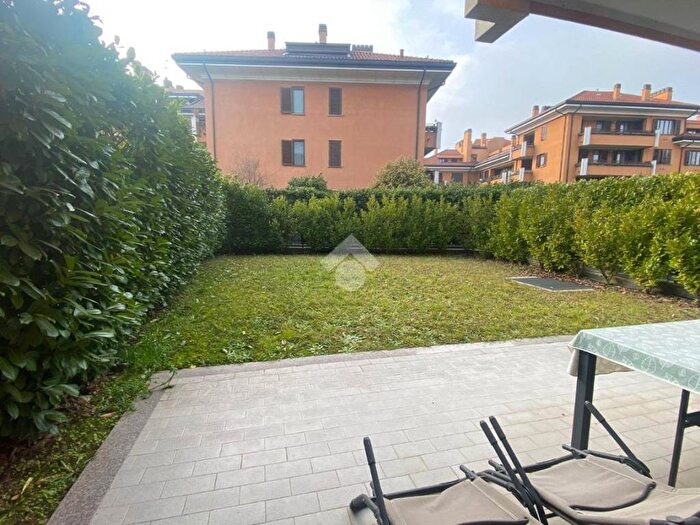 Appartamento bilocale in affitto in Via Umbria, San Bovio San Felice, Peschiera Borromeo