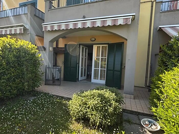 Appartamento bilocale in vendita in Via Maggio, Borghetto Di Vara