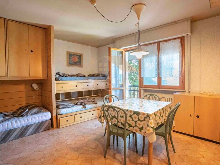 Appartamento monolocale in affitto in Via San Grato, Saint Gree, Viola