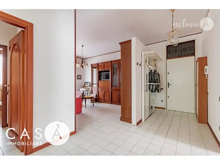 Appartamento quadrilocale in vendita in Via Nievo a, Forli